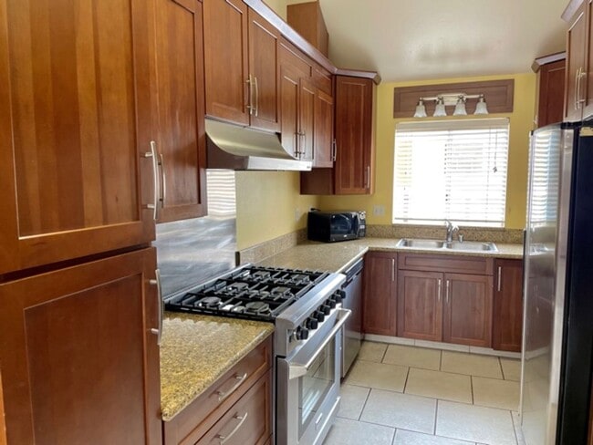 Photo - Desirable Pine Creek Condo by CAL POLY, 2 bedroom, 2 Bath + Den and Loft