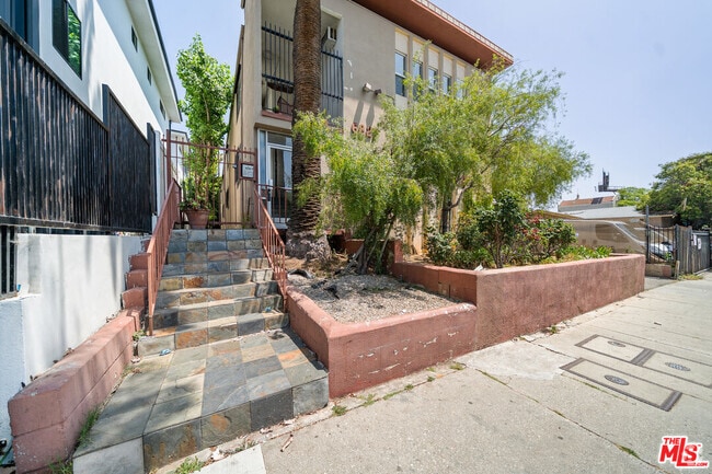 Building Photo - 6827 Leland Way Rental