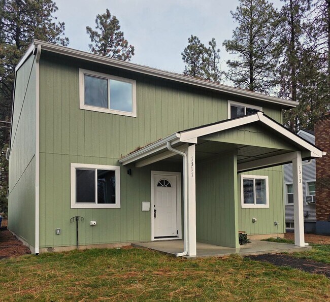 Building Photo - E. 38th Avenue Duplex's Unit 1311