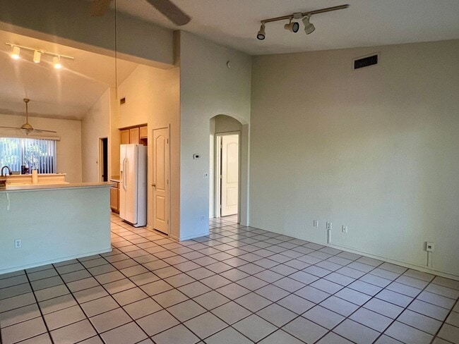 Photo - Unfurnished, 1-year long-term rental