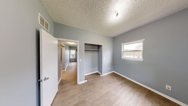 230 W 3rd St Unit 230