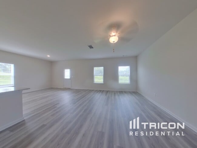 Photo - 315 Limestone Cir