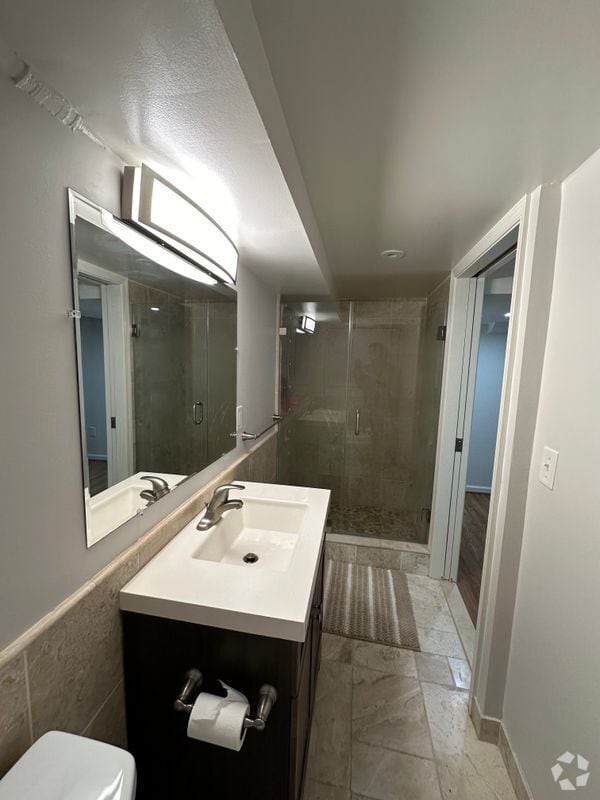 Building Photo - 1549 44th St NW Rental