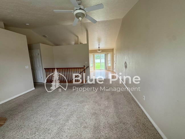 Photo - 9478 Garden Grove Ln