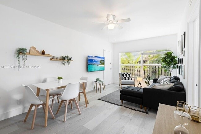 Photo - 301 NE 17th Ave Unit 4