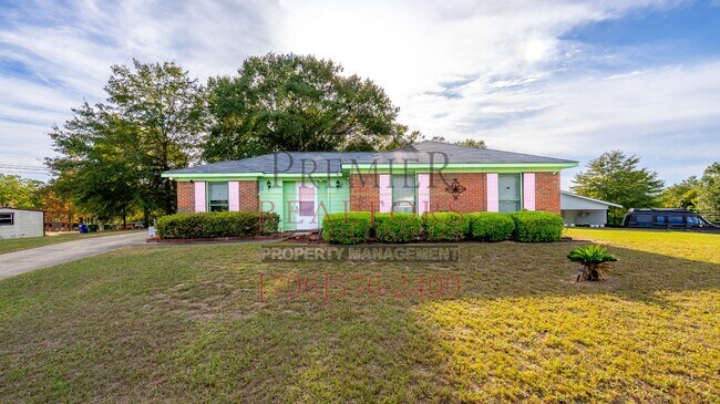 Photo - 6634 Hensley Dr