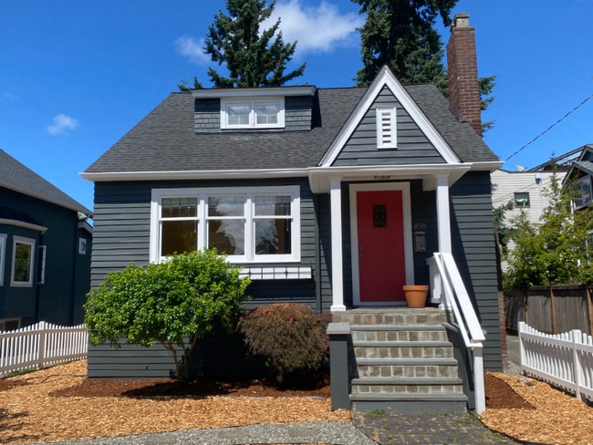 Building Photo - 850 NE 91st St Rental
