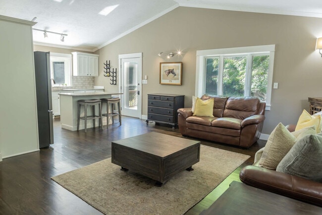 Photo - 8212 Bennett Rd Unidad ID1339913P