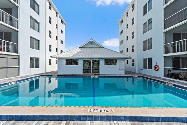 Photo - 108 Paradise Harbour Blvd Unit 108 Paradise Harbour Boul