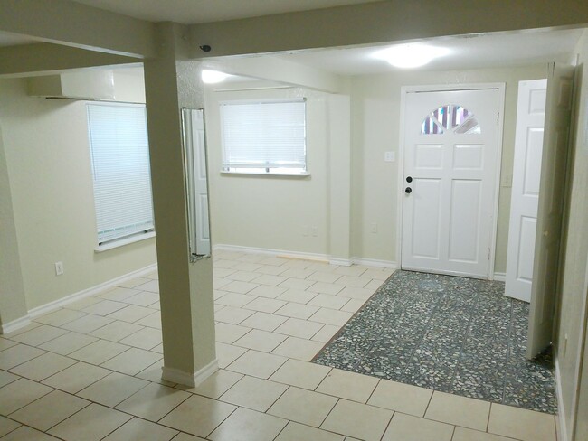 Photo - 1509 Marine Dr