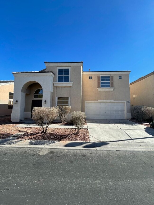 Beautiful 4 bedroom home located in the Sh... - Beautiful 4 bedroom home located in the Sh...