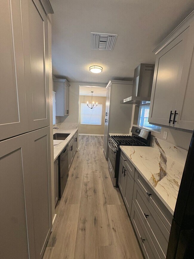 Photo - Fully Renovated 3 bed, 2 bath Home