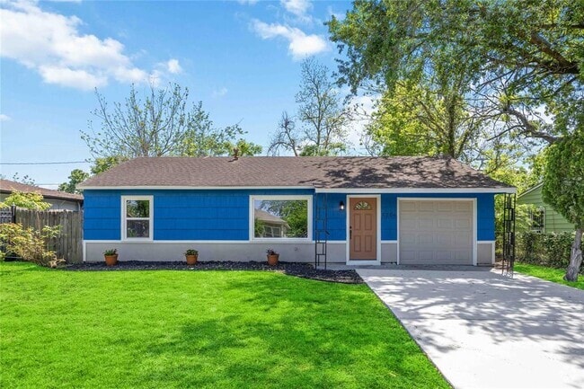 Building Photo - 5206 Willow Glen Dr Rental