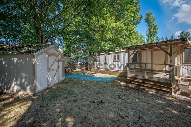 Photo - Very Nice 2 Bed 1 Bath Single Wide Mobile in Downtown Hayden!