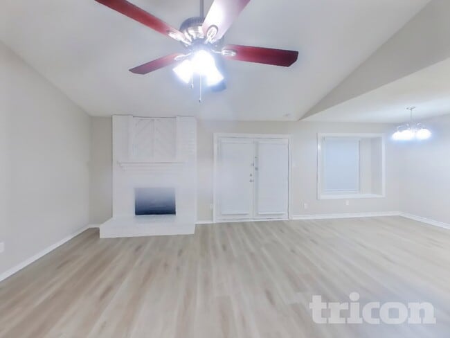 7917 Katie Ln