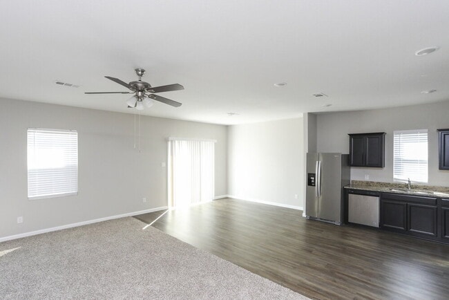 Photo - 7015 London Fog Dr