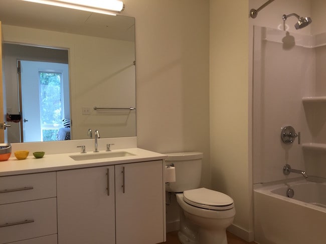 Photo - Olympia Place