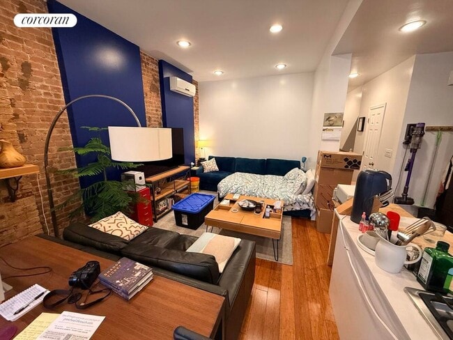 Photo - 1360 Prospect Pl