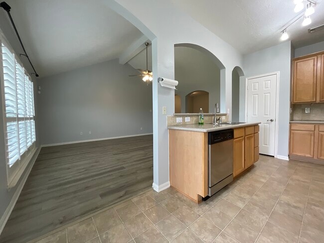 Photo - 893 Bent Sail Ln