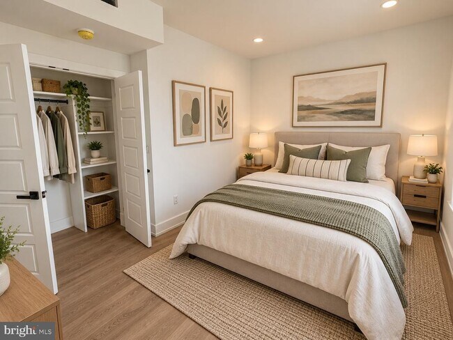 2449 N 2nd St Unit 4