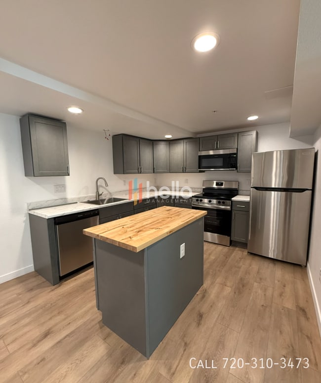 Building Photo - 5280 E Warren Ave Unit 5272 Rental