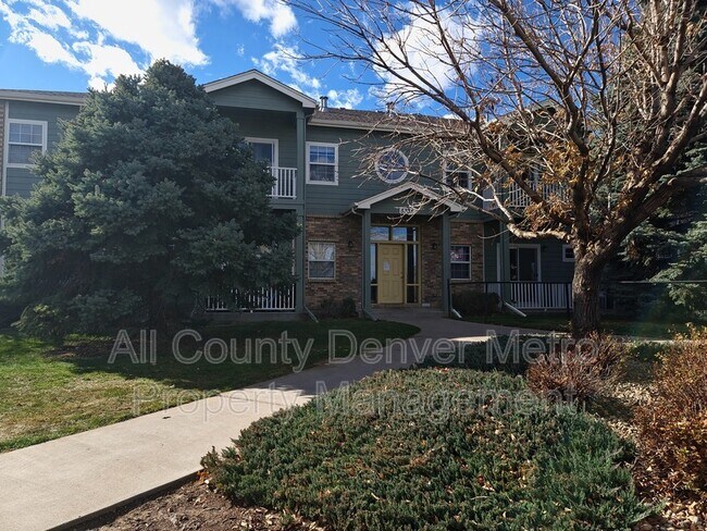 Photo - 5335 Pecos Wy Unit 2