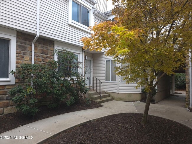 Photo - 1031 Schmidt Ln