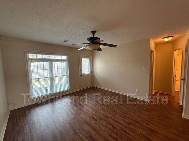 Photo - 2752 Helaman Ct