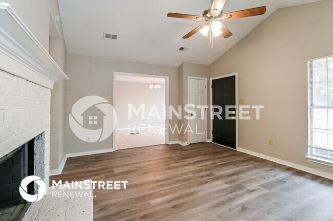 Photo - 6571 Kristen Dr