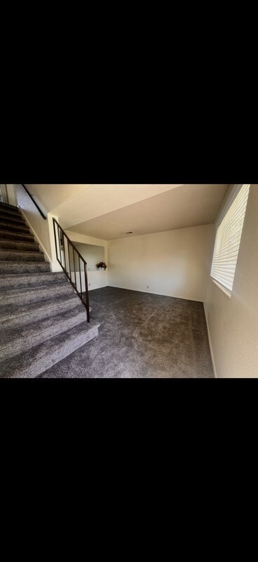 Photo - 615 E Carmel Dr