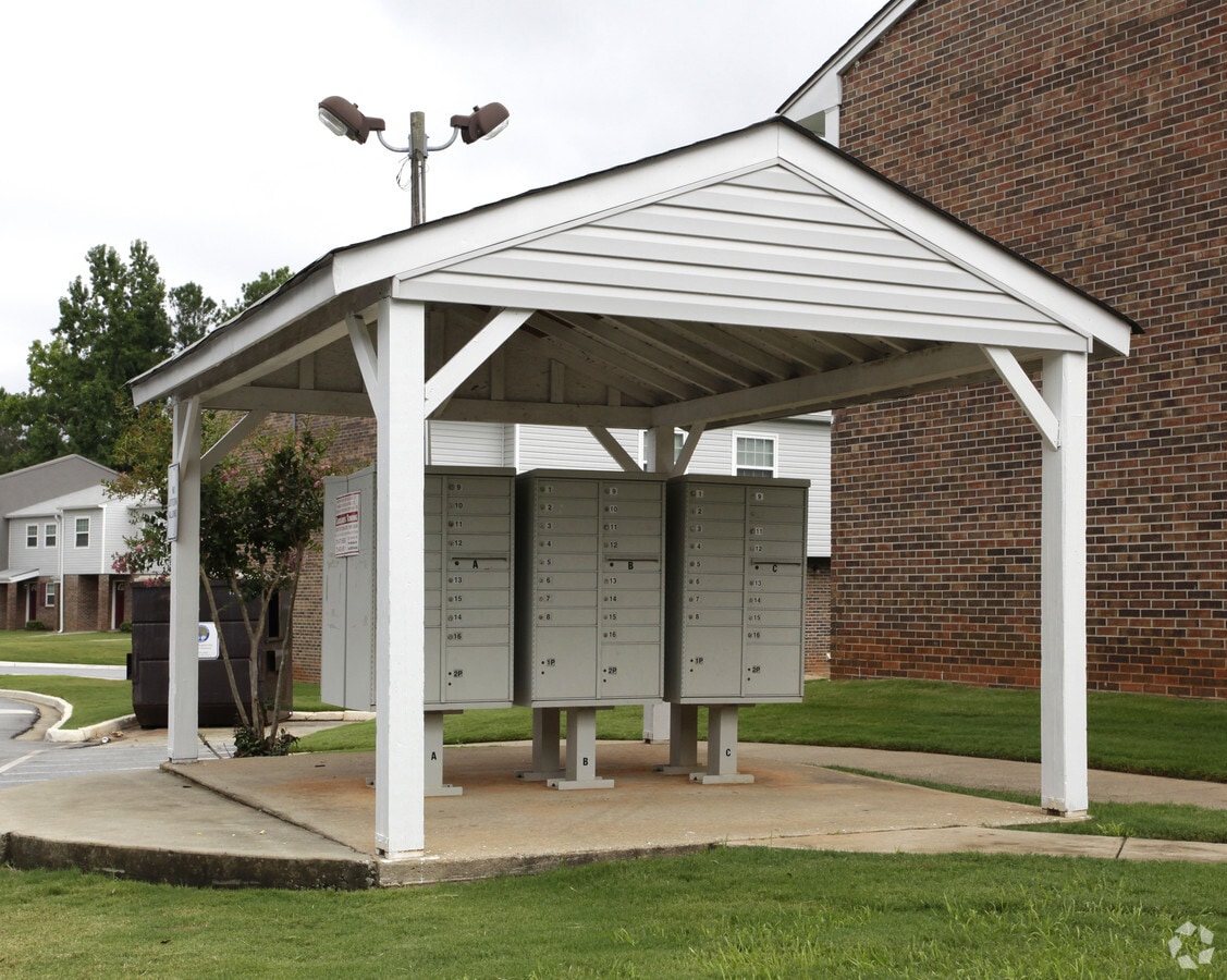 Photo - Douglass Village