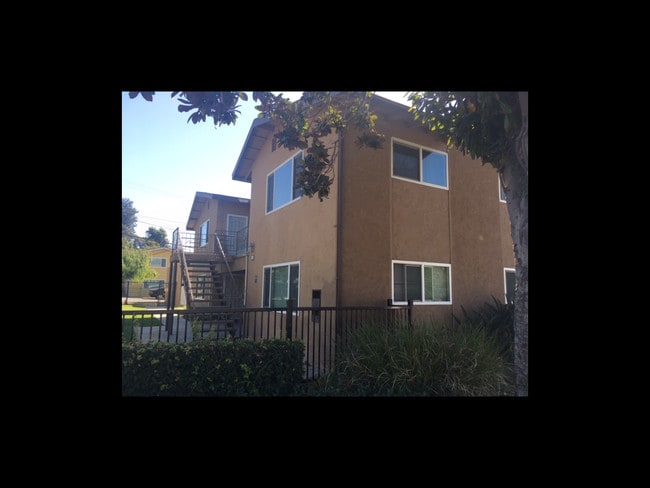Building Photo - 9453 S Mills Ave Unit #Mills
