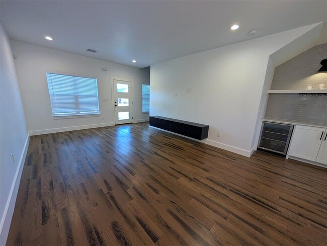 Photo - 2446 NW 48th St