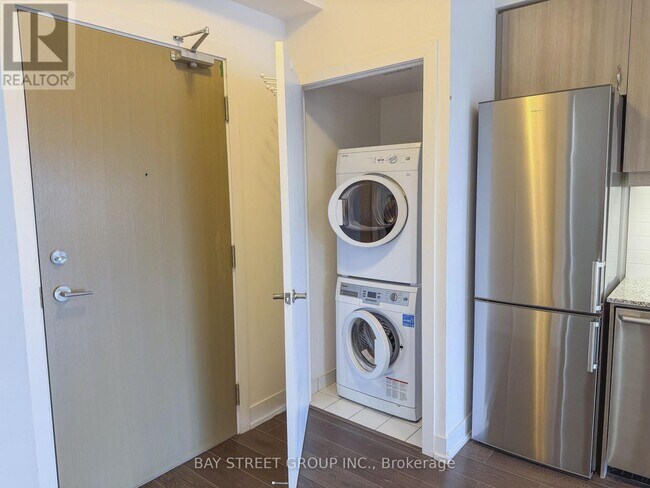 Photo - 7 Kenaston Gardens Unit 119