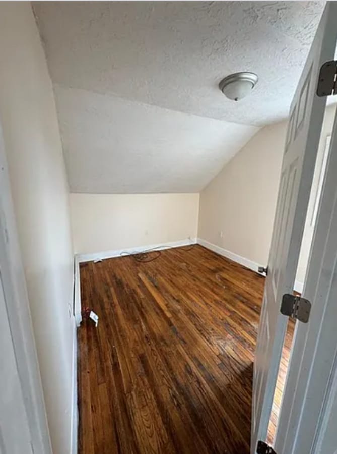 Photo - 306-308 4th St Fall River Unit 4s