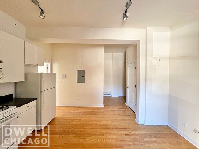 Photo - 4750 N Sheridan Rd Unidad 1