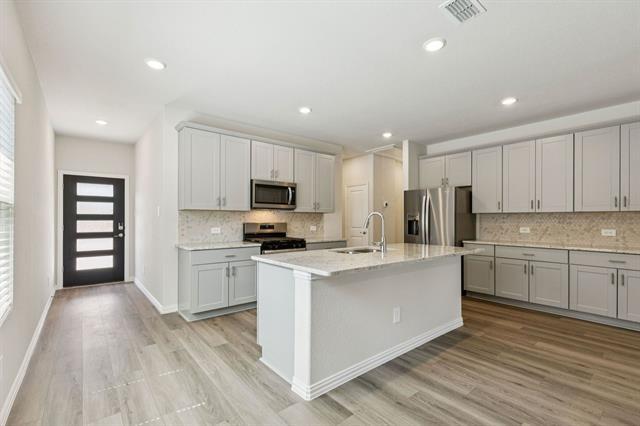 Photo - 606 Travine Dr