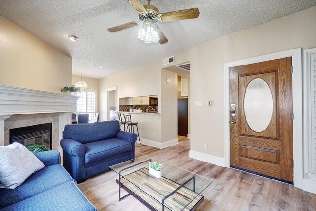 Photo - K2205 - Benchmark #204 Unidad Benchmark #204