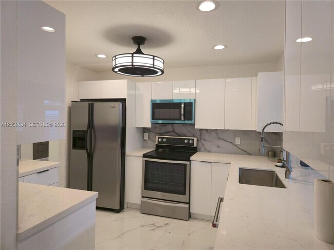 Photo - 7771 NW 46th St