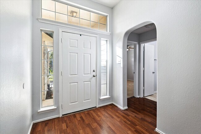 Photo - 4523 Bridgevillage Dr