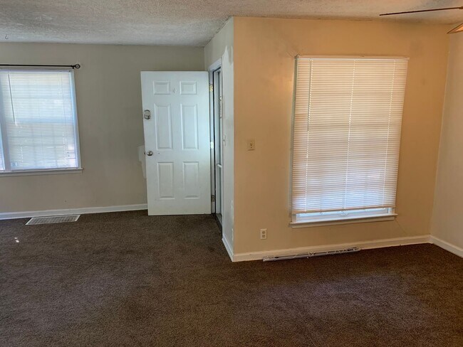 Photo - Adorable 2 Bed, 1 Bath
