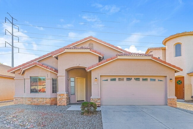 Building Photo - 3833 W Darrow St