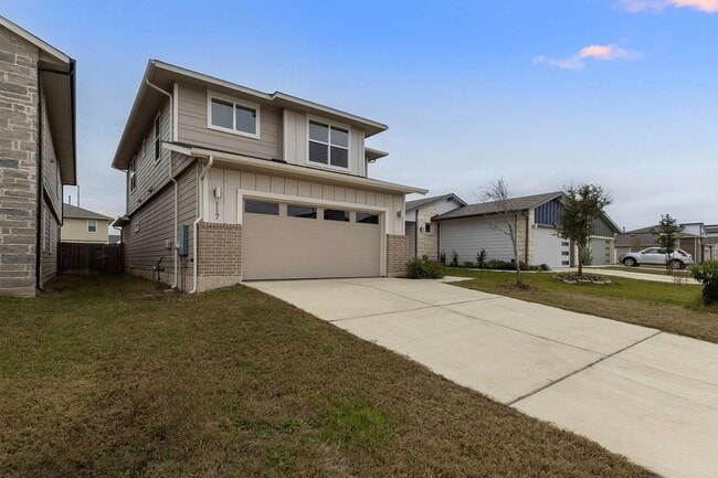 Photo - 117 New Hampton Wy