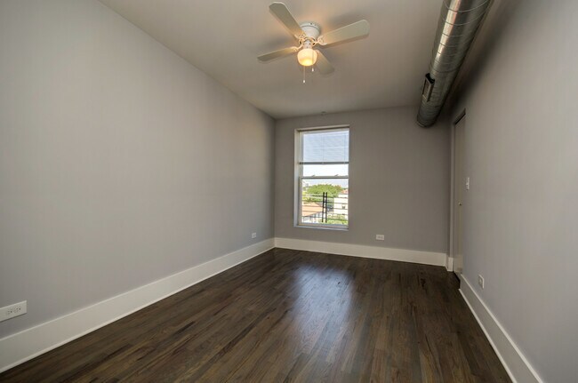 Photo - 2007 S Allport St Unit 4