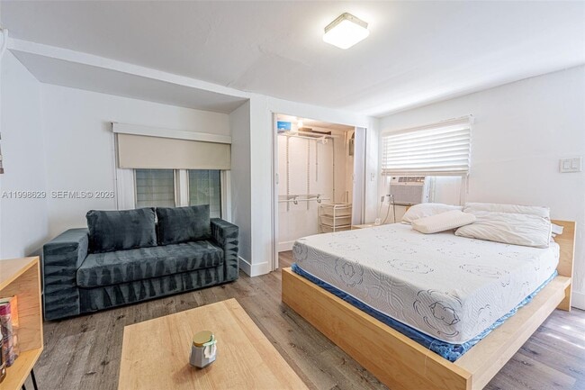 Photo - 528 SW 21st Ave Unit B