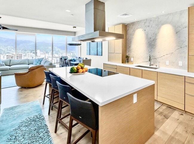 Photo - Spectacular 3 bedroom 3 bath Penthouse in the Kakaako Area Unit 4501