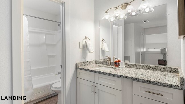 Photo - 1225 E Pleasant Run Rd Unidad 703