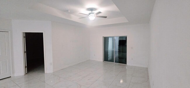Photo - MUST SEE -2/2/1+OPEN DEN-DUPLEX IN GREENBR...