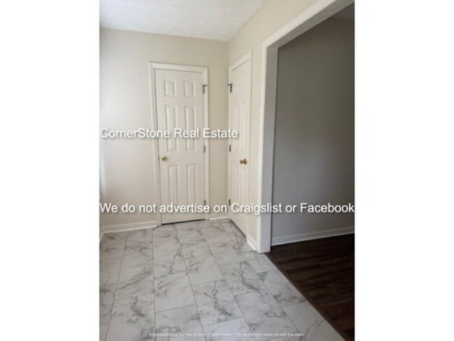 Photo - 422 Murray Fork Dr