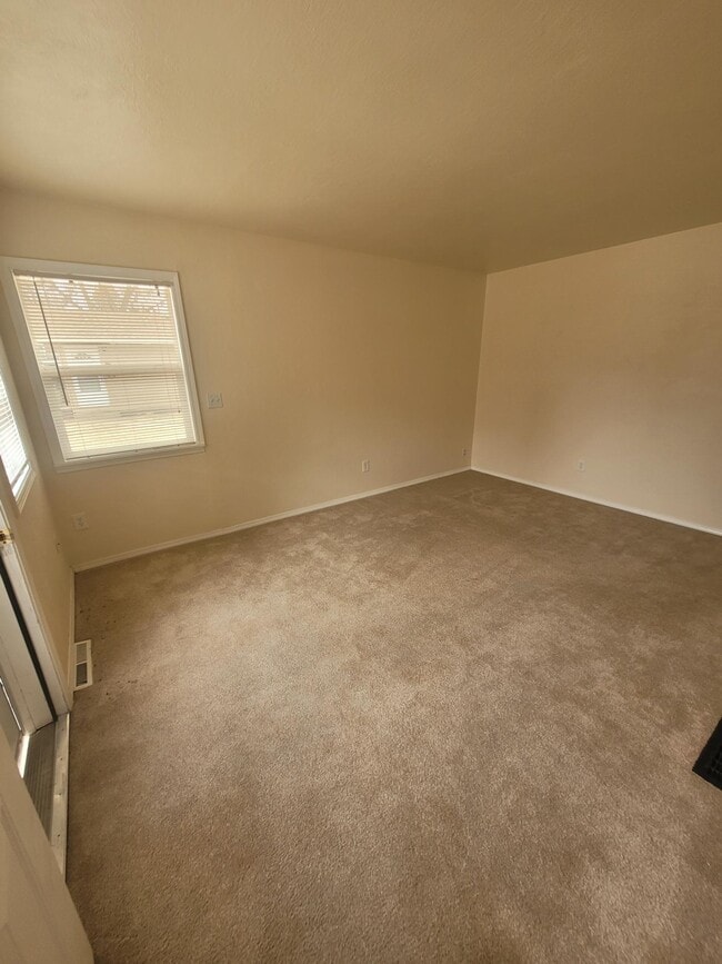 Photo - 1317 E. Las Animas St